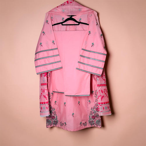 Casual Luxe Embroidered 3 Piece Suit