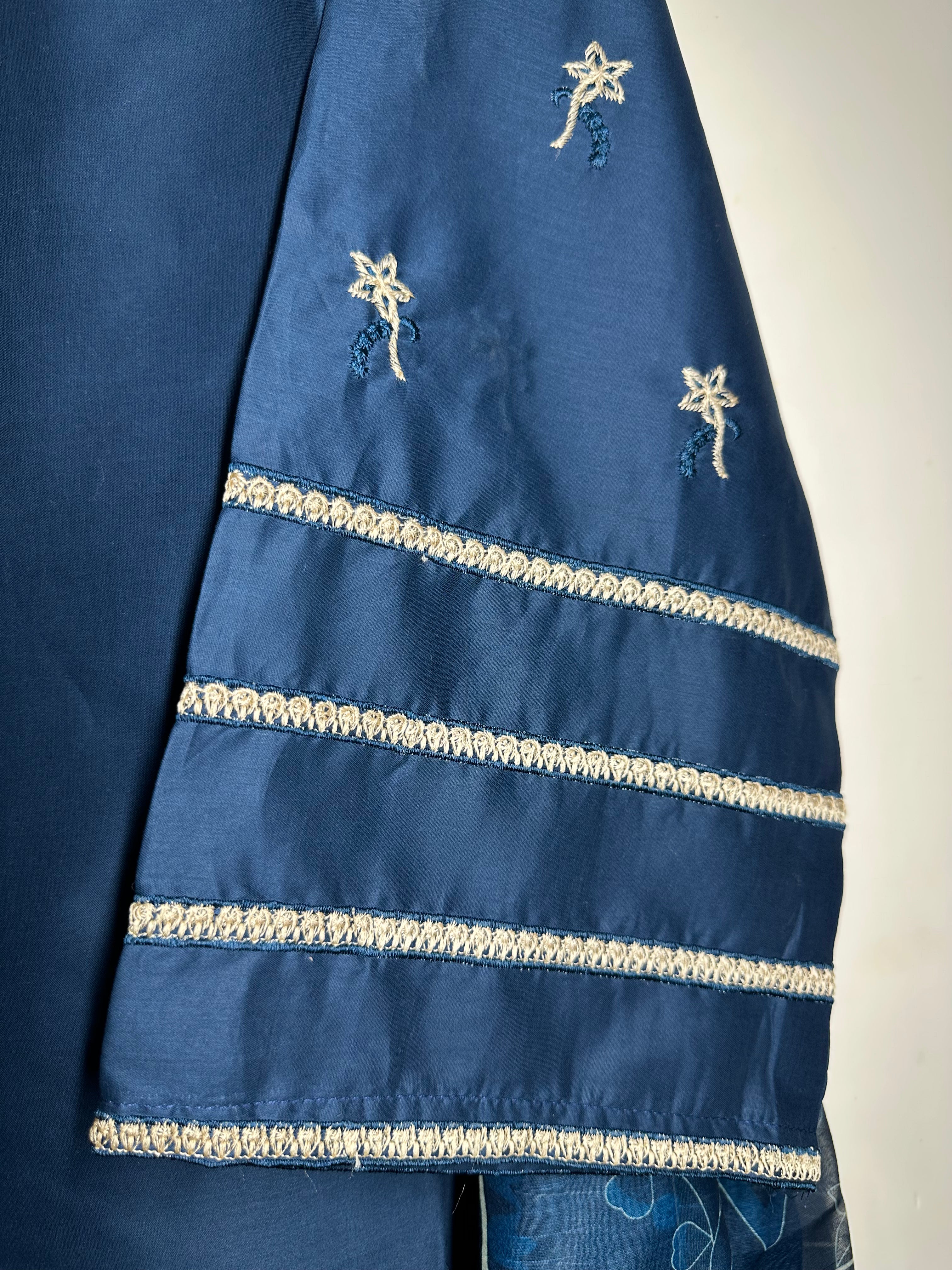 Casual Luxe Embroidered 3 Piece Suit