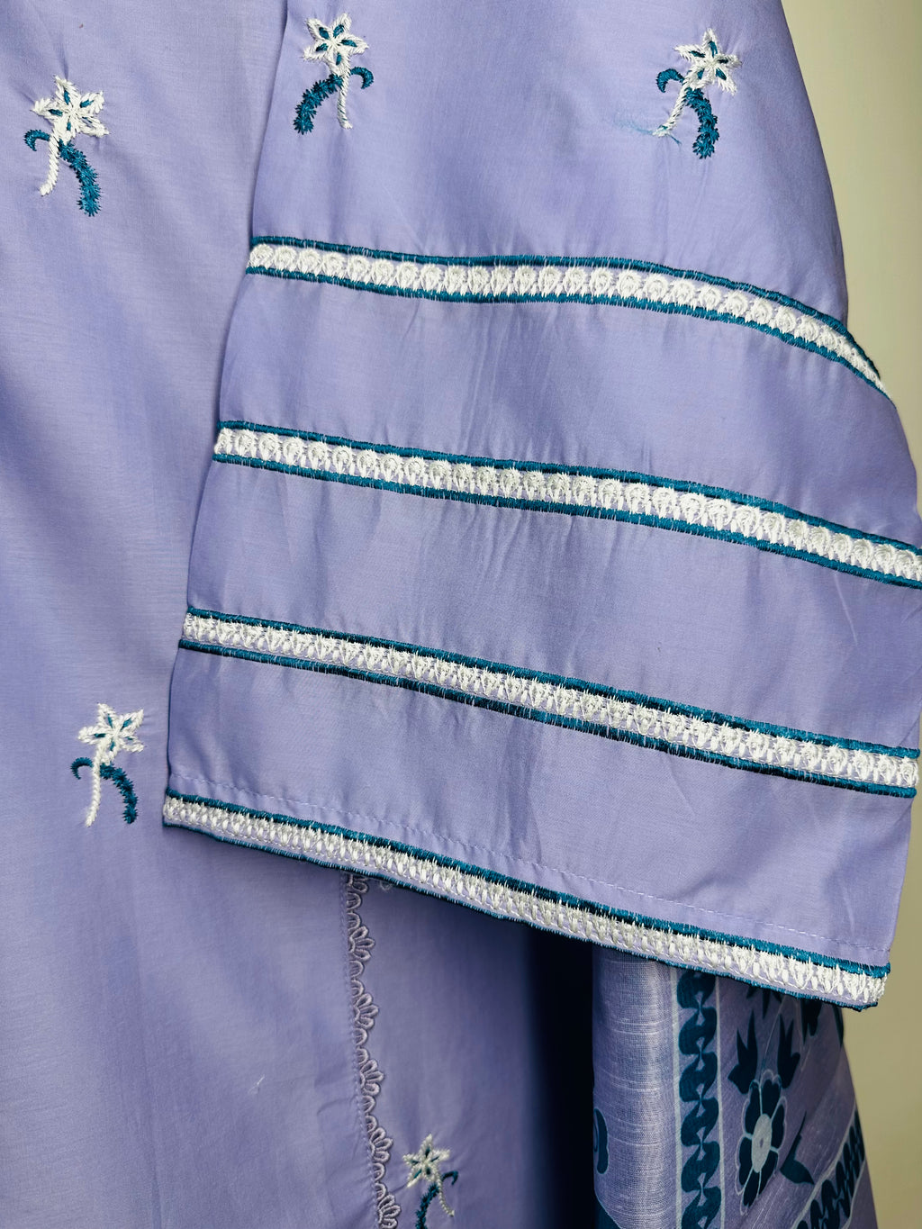 Casual Luxe Embroidered 3-Piece Suit